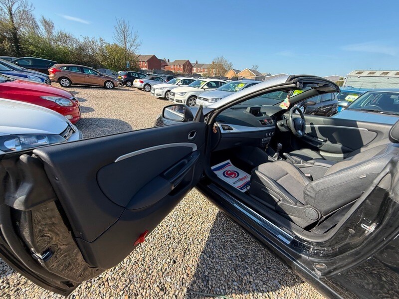 Used Renault Megane 2011 for sale - 78168098: Photo 14