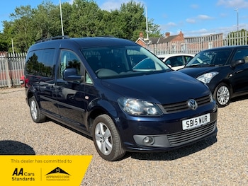 Used Volkswagen Caddy Maxi Life 2015 for sale - 79210648: Photo