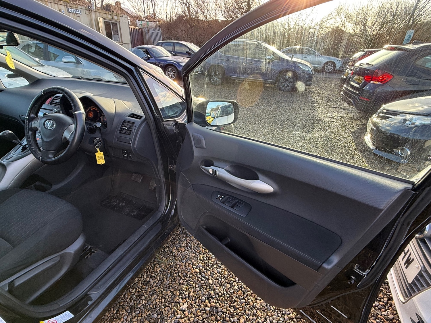 Used Toyota Auris 2009 for sale - 77208664: Photo 34