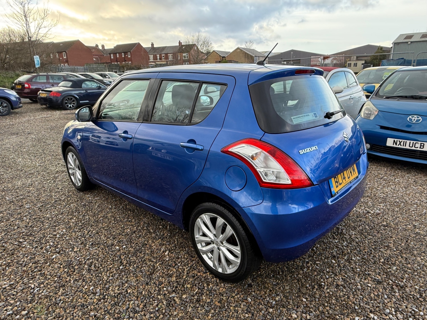 Used Suzuki Swift 2014 for sale - 76971674: Photo 10