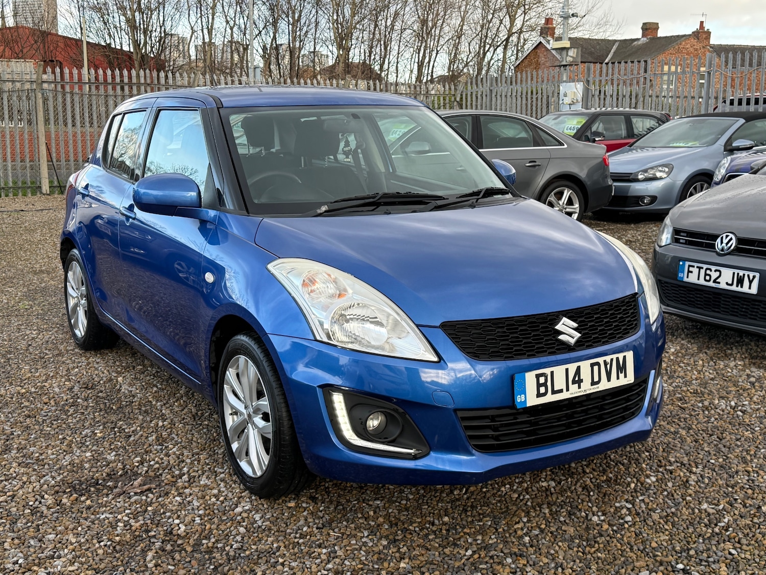 Used Suzuki Swift 2014 for sale - 76971674: Photo 3