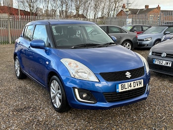Used Suzuki Swift 2014 for sale - 76971674: Photo