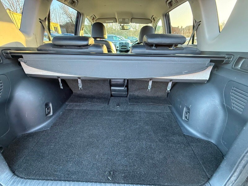 Used Toyota RAV4 2010 for sale - 77953612: Photo 28