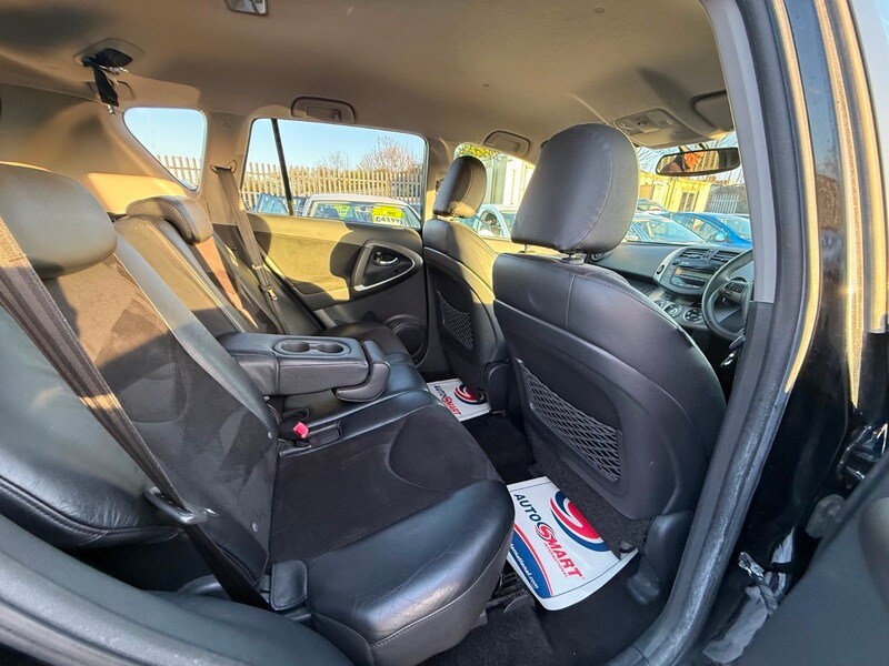 Used Toyota RAV4 2010 for sale - 77953612: Photo 29