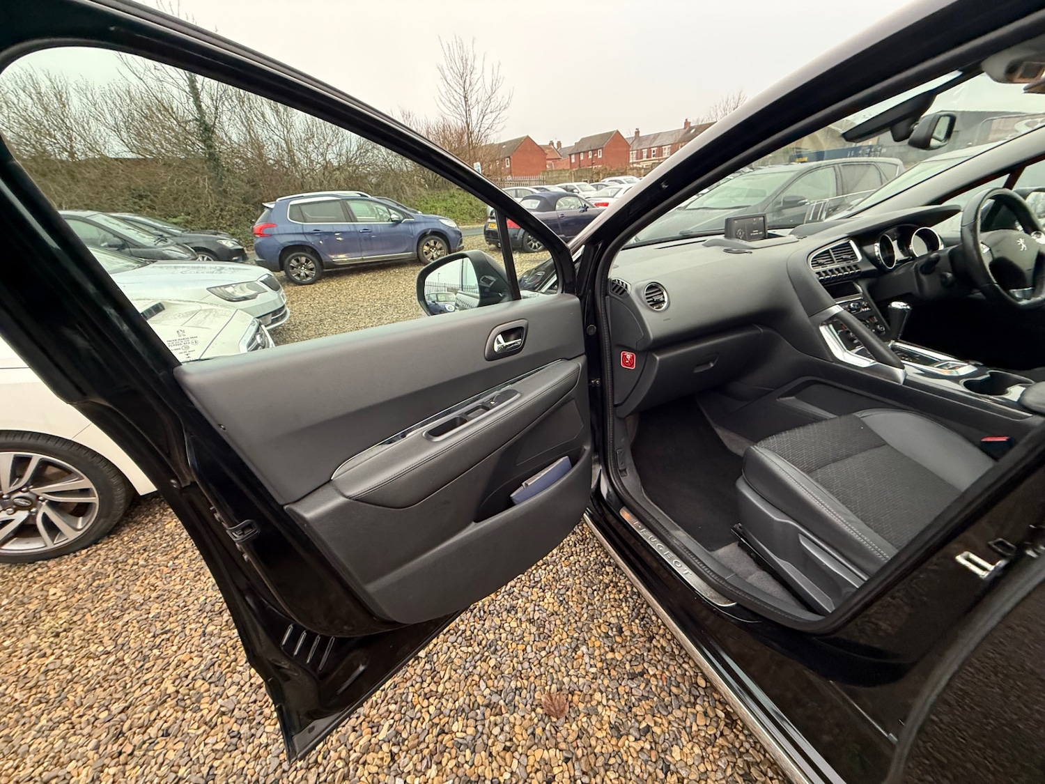 Used Peugeot 3008 2015 for sale - 77069929: Photo 17