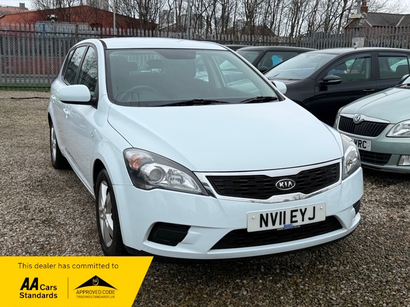 Used Kia Ceed 2011 for sale - 77649747: Photo 5