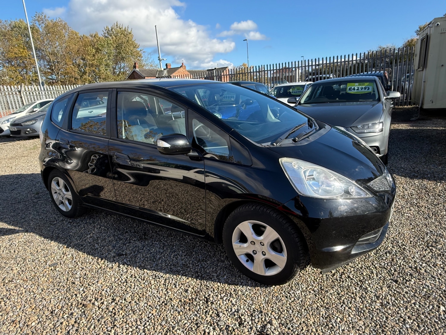 Used Honda Jazz 2009 for sale - 76351825: Photo 18