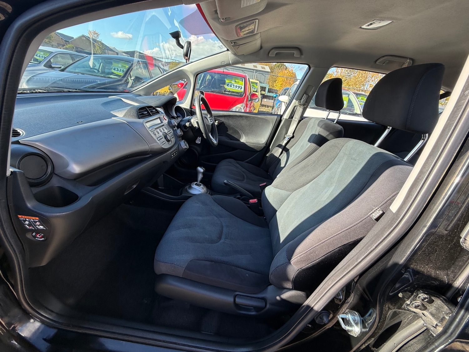 Used Honda Jazz 2009 for sale - 76351825: Photo 19