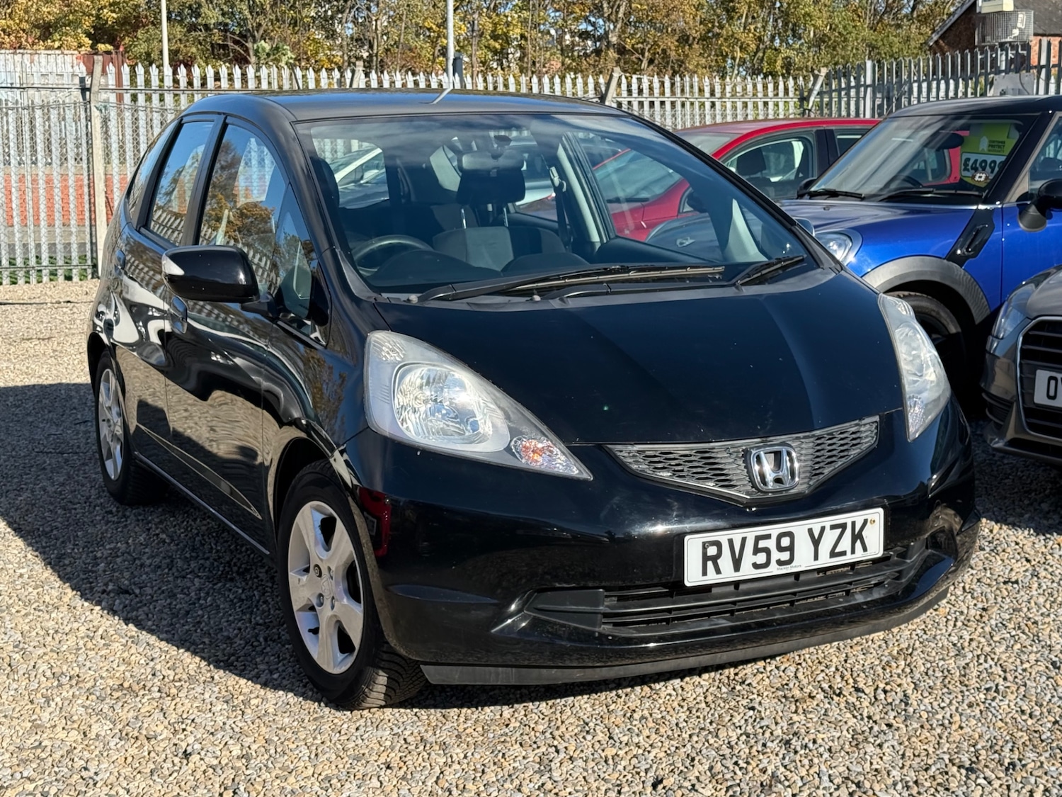 Used Honda Jazz 2009 for sale - 76351825: Photo 2