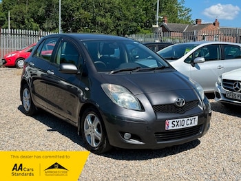 Used Toyota Yaris 2010 for sale - 79191547: Photo
