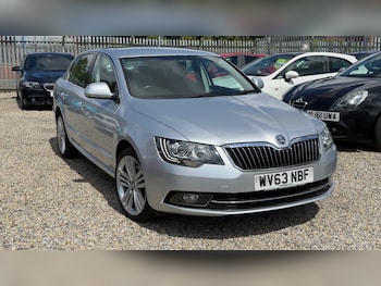 Used Skoda Superb 2013 for sale - 75284042: Photo