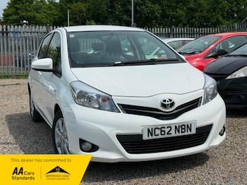 Used Toyota Yaris undefined for sale - 78931729: Photo