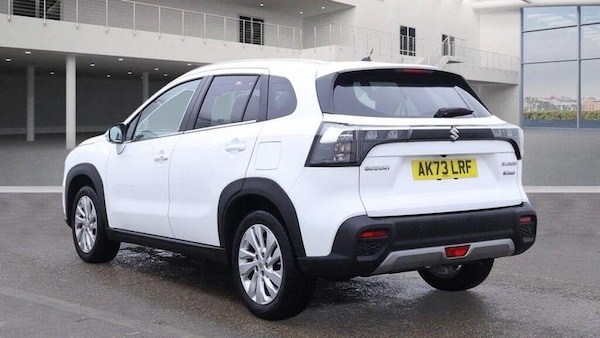 Used Suzuki SX4 S-Cross 2023 for sale - 76296909: Photo 4
