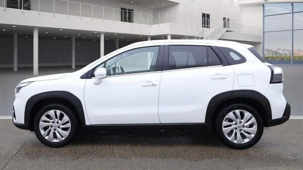 Used Suzuki SX4 S-Cross 2023 for sale - 76296909: Photo 5