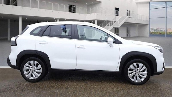 Used Suzuki SX4 S-Cross 2023 for sale - 76296909: Photo 6