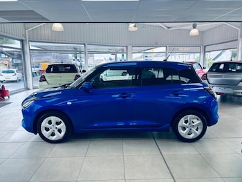 Used Suzuki Swift 2024 for sale - 76296928: Photo
