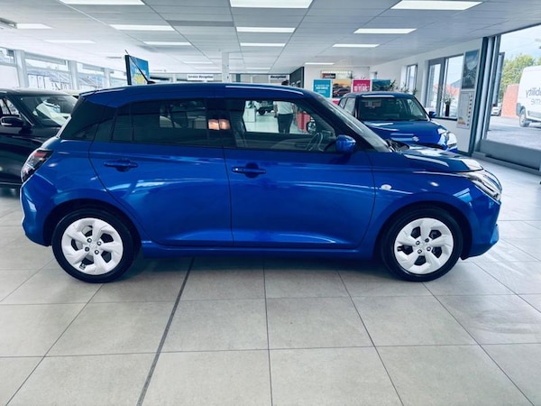 Used Suzuki Swift 2024 for sale - 76296928: Photo 8