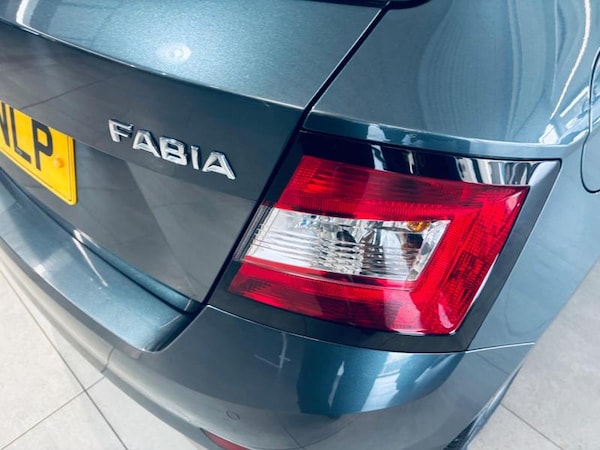 Used Skoda Fabia 2018 for sale - 76296929: Photo 20