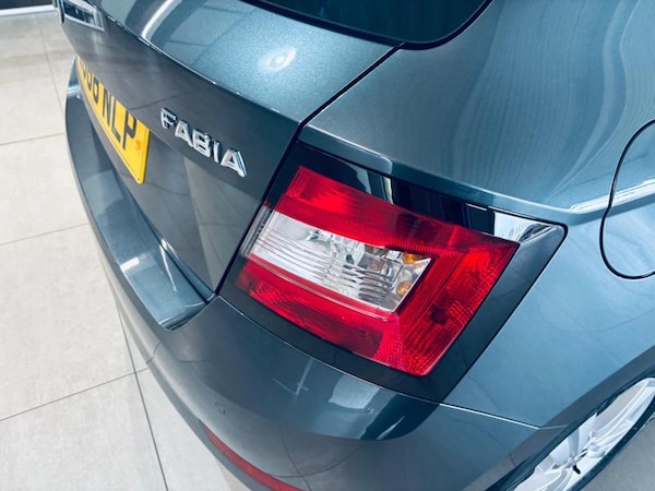 Used Skoda Fabia 2018 for sale - 76296929: Photo 23