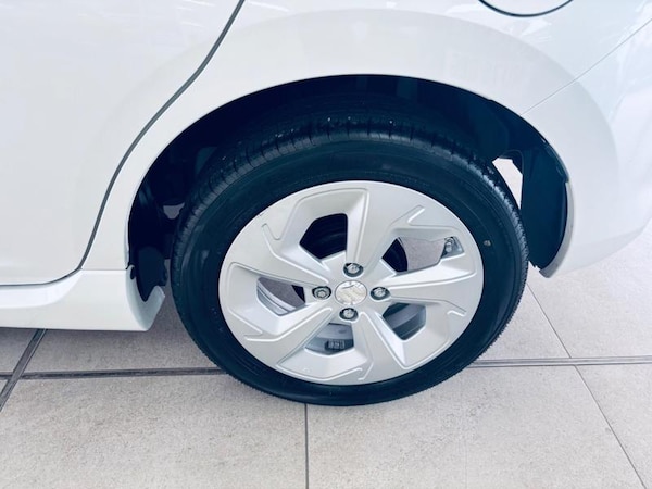 Used Suzuki Swift 2024 for sale - 76296893: Photo 19