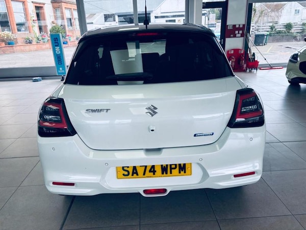Used Suzuki Swift 2024 for sale - 76296893: Photo 5