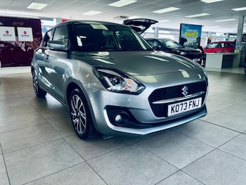 Used Suzuki Swift 2023 for sale - 76296900: Photo