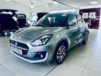 Used Suzuki Swift 2023 for sale - 76296900: Photo