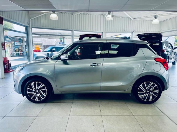 Used Suzuki Swift 2023 for sale - 76296900: Photo 6