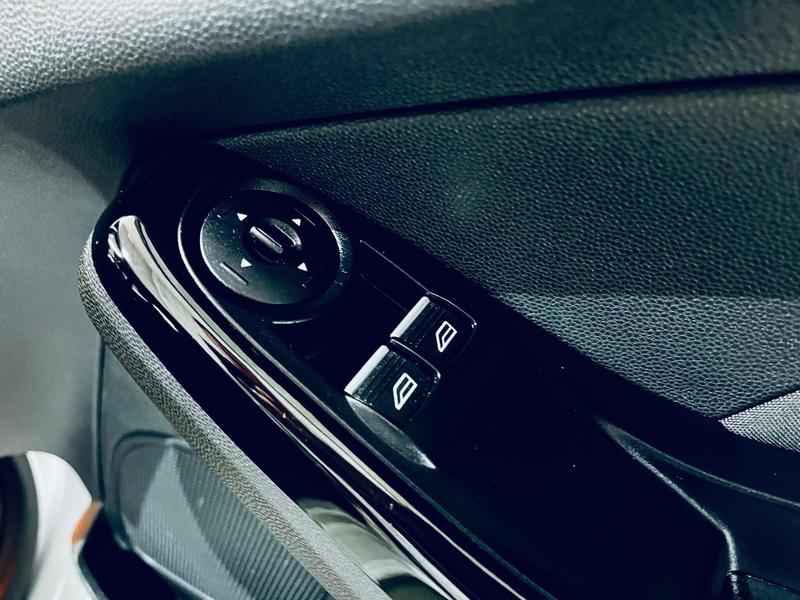 Used Ford Fiesta 2015 for sale - 76296912: Photo 14