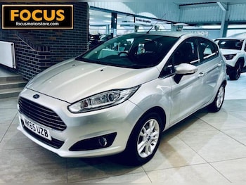 Used Ford Fiesta 2015 for sale - 76296912: Photo