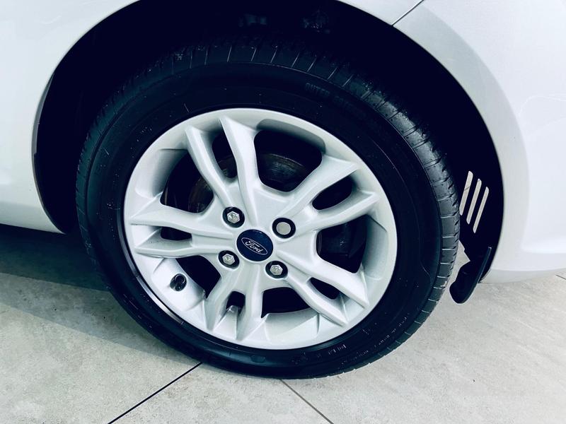 Used Ford Fiesta 2015 for sale - 76296912: Photo 22