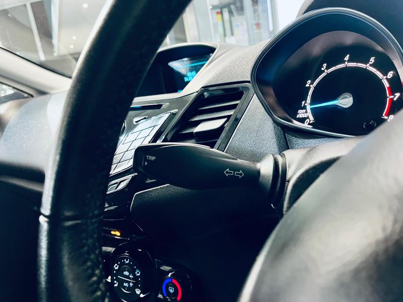 Used Ford Fiesta 2015 for sale - 76296912: Photo 29