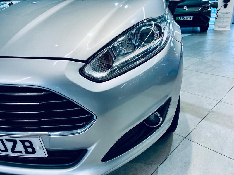 Used Ford Fiesta 2015 for sale - 76296912: Photo 32