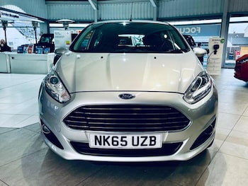 Used Ford Fiesta 2015 for sale - 76296912: Photo