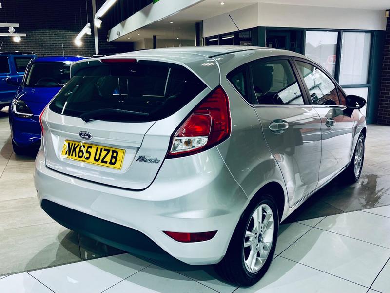 Used Ford Fiesta 2015 for sale - 76296912: Photo 9