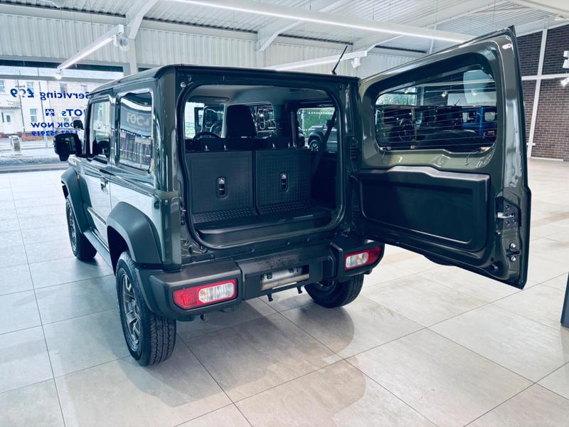 Used Suzuki Jimny 2005 for sale - 76296922: Photo 36