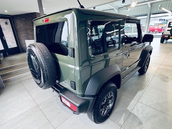 Used Suzuki Jimny 2005 for sale - 76296922: Photo