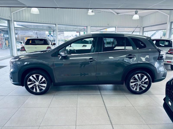 Used Suzuki SX4 S-Cross 2024 for sale - 76296885: Photo 5