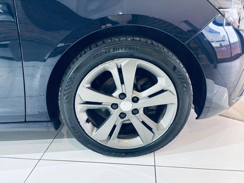 Used Peugeot 308 2020 for sale - 76467830: Photo 13