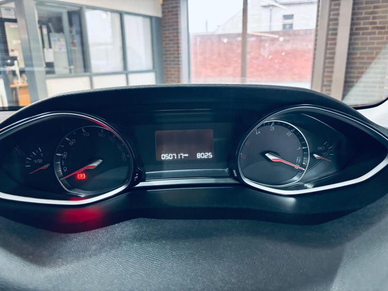 Used Peugeot 308 2020 for sale - 76467830: Photo 32