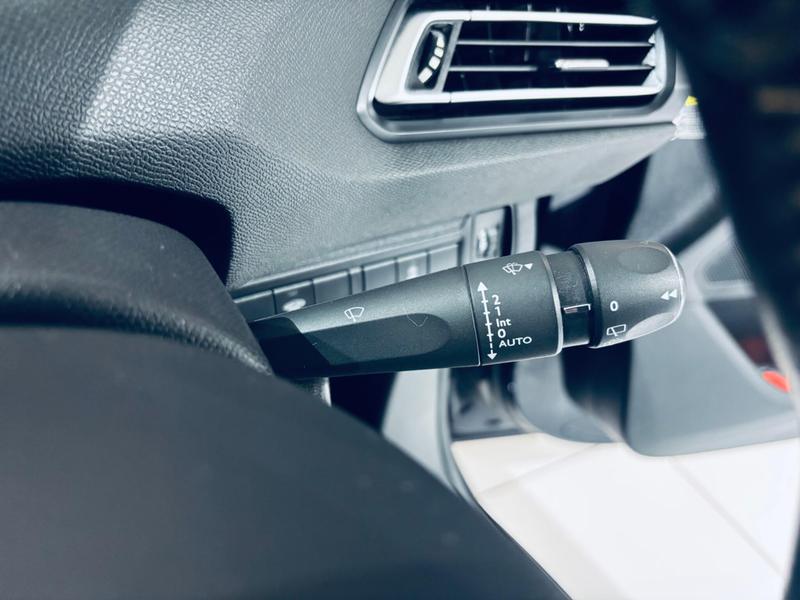 Used Peugeot 308 2020 for sale - 76467830: Photo 35