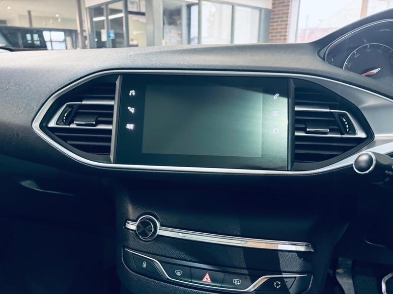 Used Peugeot 308 2020 for sale - 76467830: Photo 37