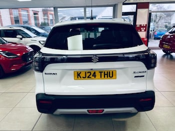 Used Suzuki SX4 S-Cross 2024 for sale - 76296876: Photo 4