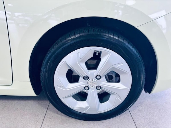 Used Suzuki Swift 2024 for sale - 76296872: Photo 14