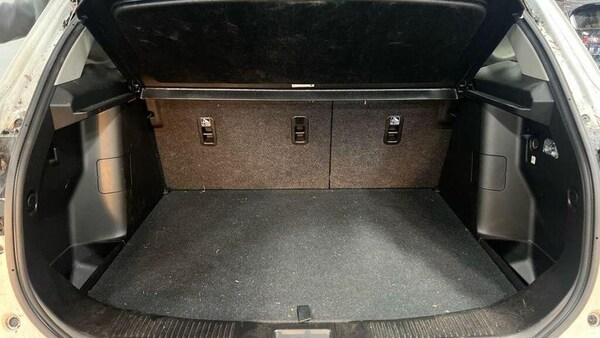 Used Suzuki SX4 S-Cross 2023 for sale - 76296904: Photo 12
