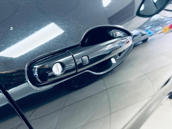 Used Suzuki Swift 2019 for sale - 76296930: Photo 10