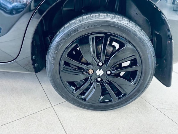 Used Suzuki Swift 2019 for sale - 76296930: Photo 18