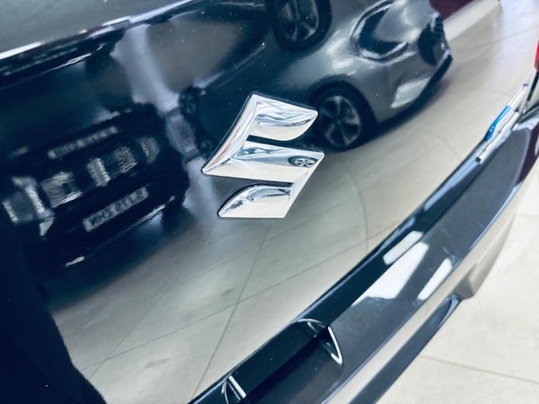 Used Suzuki Swift 2019 for sale - 76296930: Photo 23
