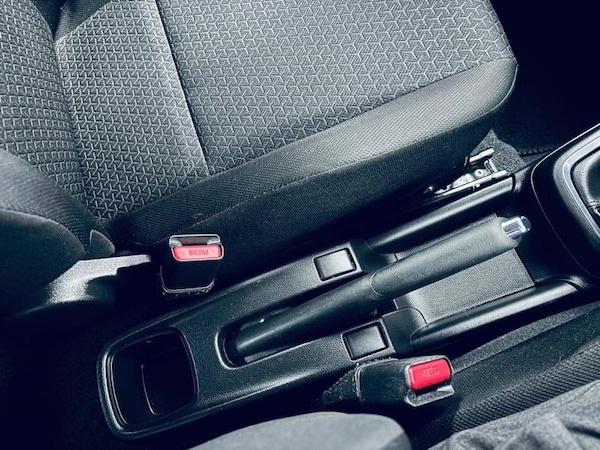 Used Suzuki Swift 2019 for sale - 76296930: Photo 32