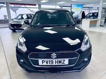 Used Suzuki Swift 2019 for sale - 76296930: Photo